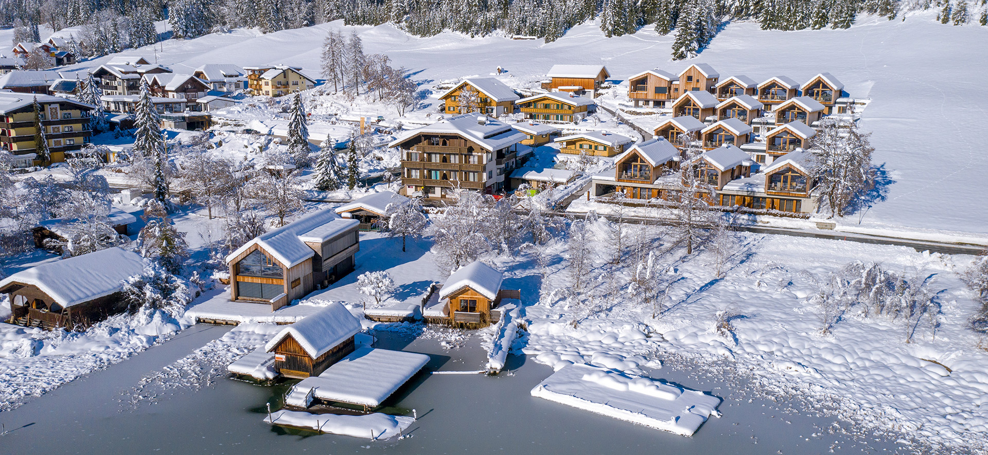 REGITNIG Hotel & Chalets Winterurlaub Genuss See-Hotel Chaletdorf Weissensee Kärnten